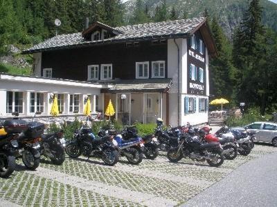 Hotel Rhonequelle Oberwald Kültér fotó