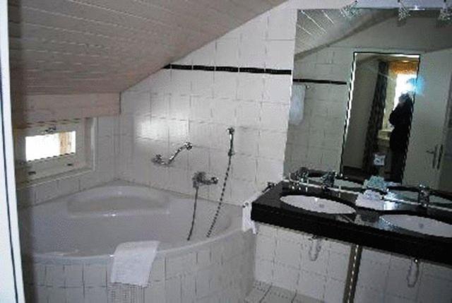 Hotel Rhonequelle Oberwald Kültér fotó